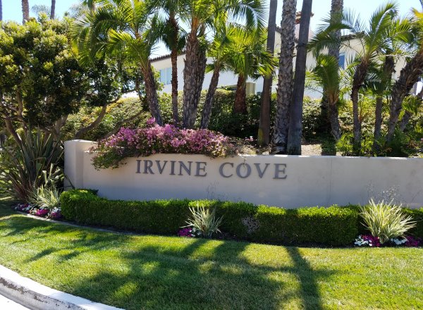 Irvine Cove Neighborhood in North Laguna Beach