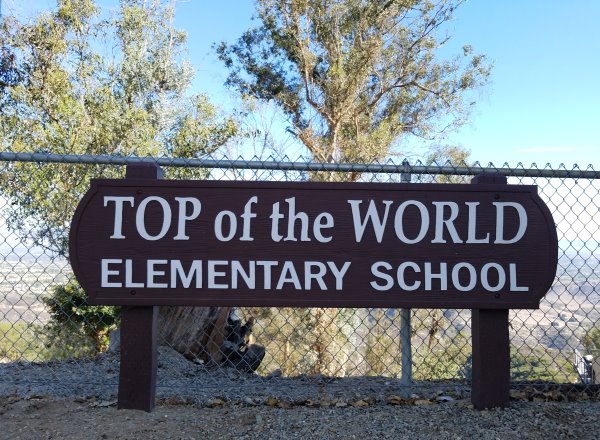Top of the World Elementary School Sign Laguna Beach California Orange County School
